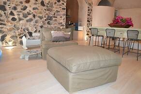 Pyrgos Old winery villa