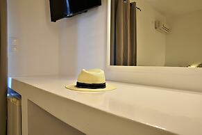 Hotel Adamas
