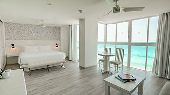 Oleo Cancun Playa All Inclusive Resort