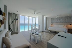 Oleo Cancun Playa All Inclusive Resort