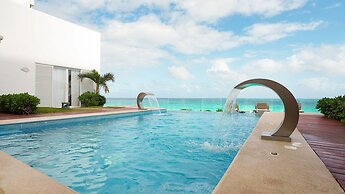 Oleo Cancun Playa All Inclusive Resort