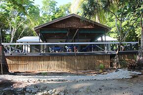 Evis Resort