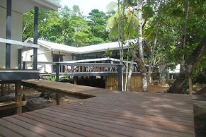 Evis Resort