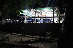Evis Resort