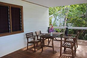 Evis Resort