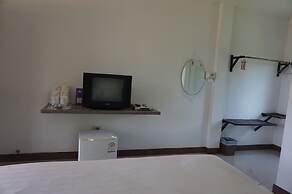 Thatphanom Place