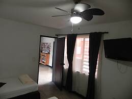 Tamarindo Inn