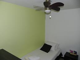 Tamarindo Inn