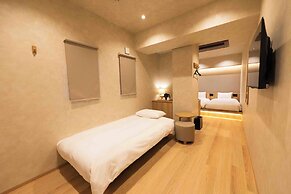HOTEL PAUL HOUSE