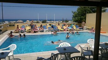 Aglaia Apartments & Studios