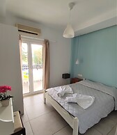 Kostas Apartments