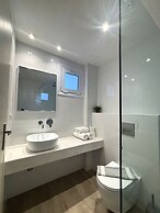 Kostas Apartments