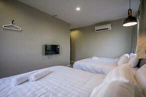 Chariton Hotel Alma
