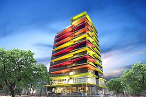 MaxOneHotels at Dharmahusada - Surabaya