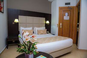 Malak Hotel