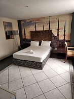 Hotel Atlantis 2