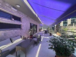Butua Residence