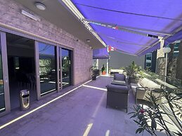 Butua Residence