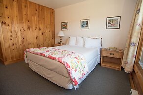 Brier Island Lodge