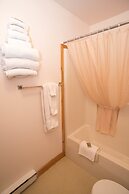 Brier Island Lodge