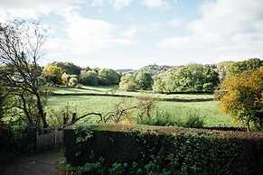 The Brown Horse Inn