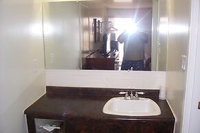 Ivanhoe Motel