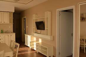 Golden Rainbow VIP Residence