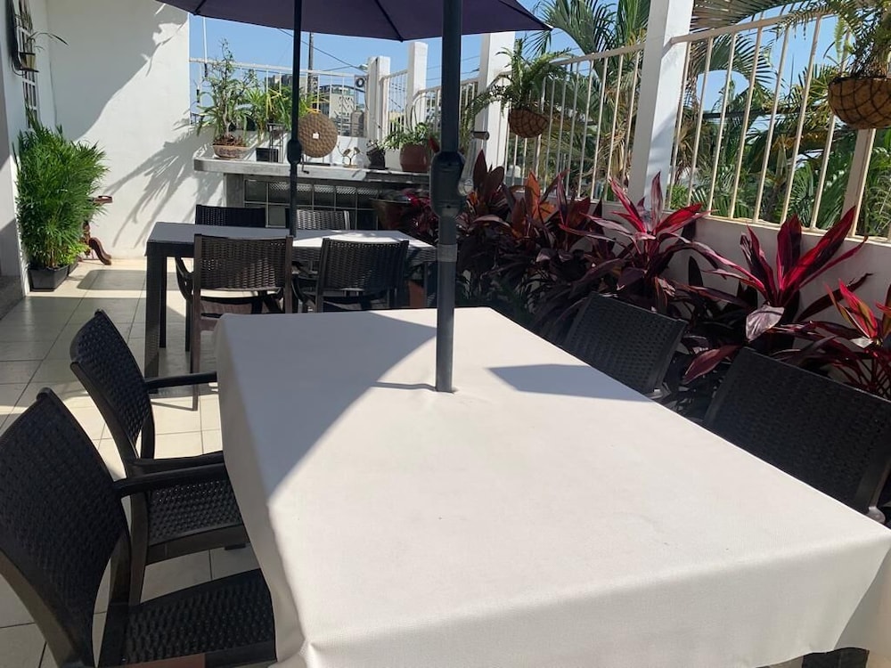 K7 SUITES