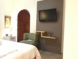 K7 SUITES