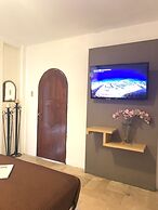 K7 SUITES