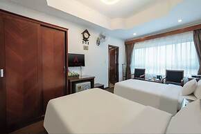 A25 Hotel - 221 Bach Mai