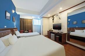A25 Hotel - 221 Bach Mai