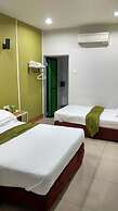 Green Hotel