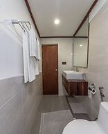 Kinan Retreat