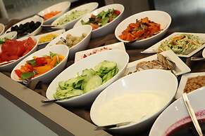 KURSHI Hotel & SPA