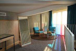 KURSHI Hotel & SPA