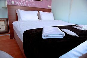 Yakut Hotel