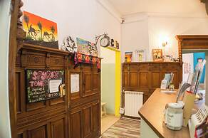 Victoria House Hostel