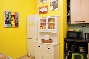 Victoria House Hostel