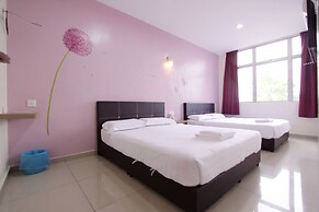 Max Inn Suite Hotel