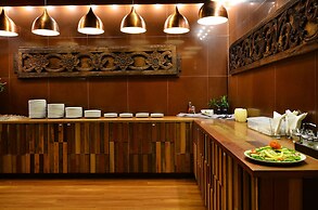 Lap Roi Karon Beachfront