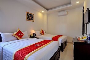 Full House Hotel