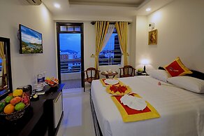 Full House Hotel