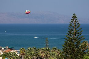 Manias Hotel Apartments