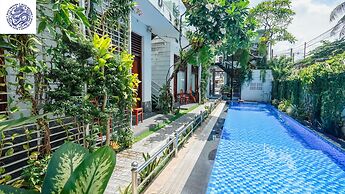 Hotel Blue Dragon