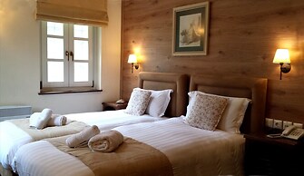 Gamila Rocks Mountain Hotel