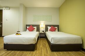 Humaira Hotel