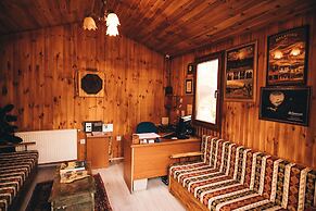 Maron Stone House