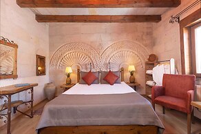 Maron Stone House