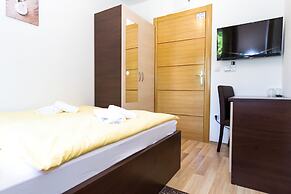 Plitvice Palace